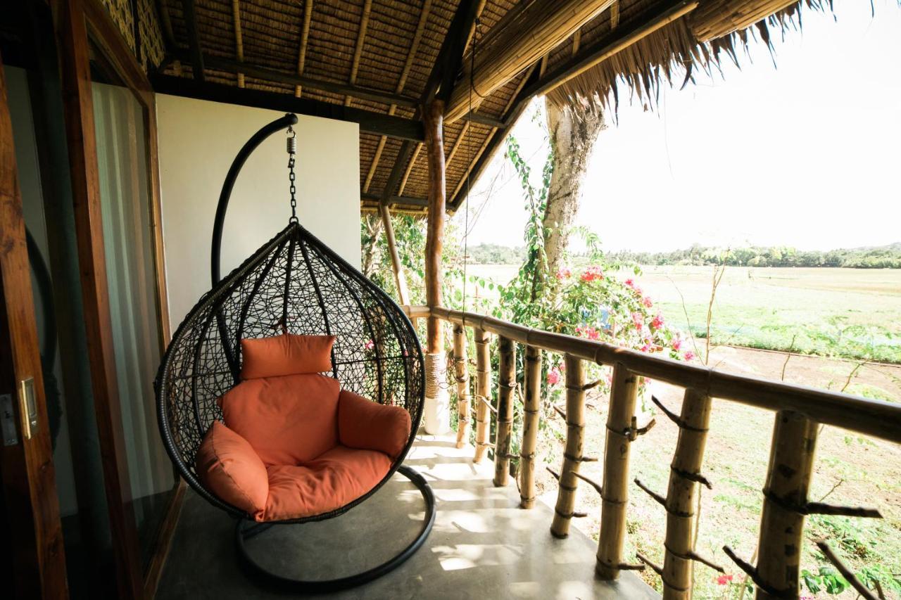 Fox & The Firefly 2* Loboc