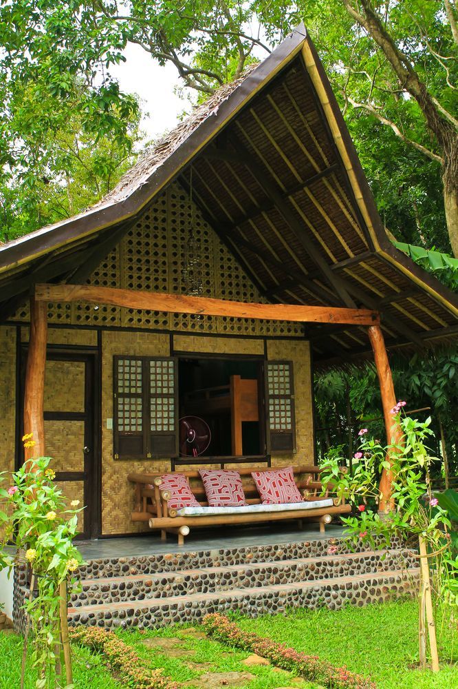 Fox & The Firefly 2* Loboc